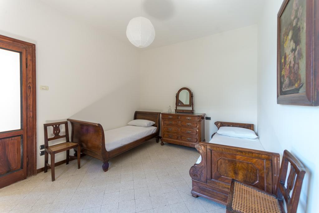 Villa La Rossa Fiumelatte Exterior photo